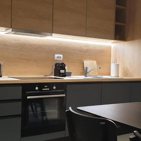 Papillon Apartment #6 Dumbravita  Ngoại thất bức ảnh