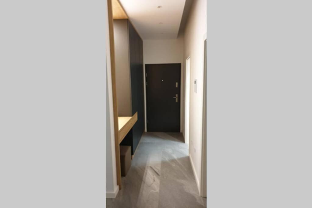 Papillon Apartment #6 Dumbravita  Ngoại thất bức ảnh