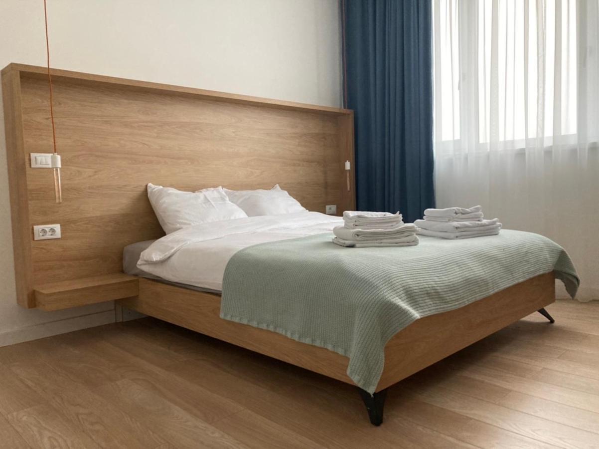 Papillon Apartment #6 Dumbravita  Ngoại thất bức ảnh