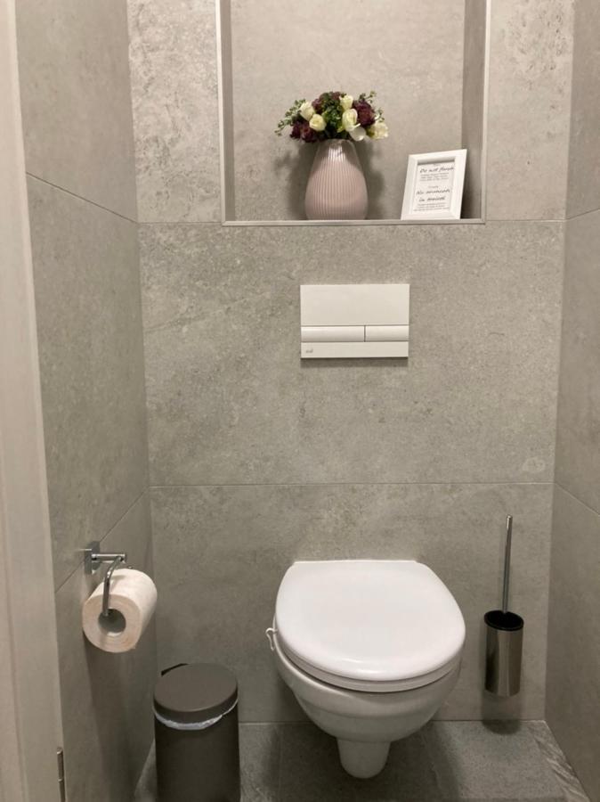 Papillon Apartment #6 Dumbravita  Ngoại thất bức ảnh