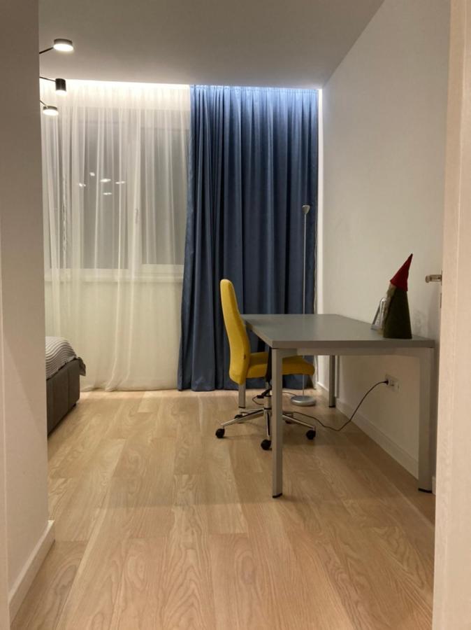 Papillon Apartment #6 Dumbravita  Ngoại thất bức ảnh